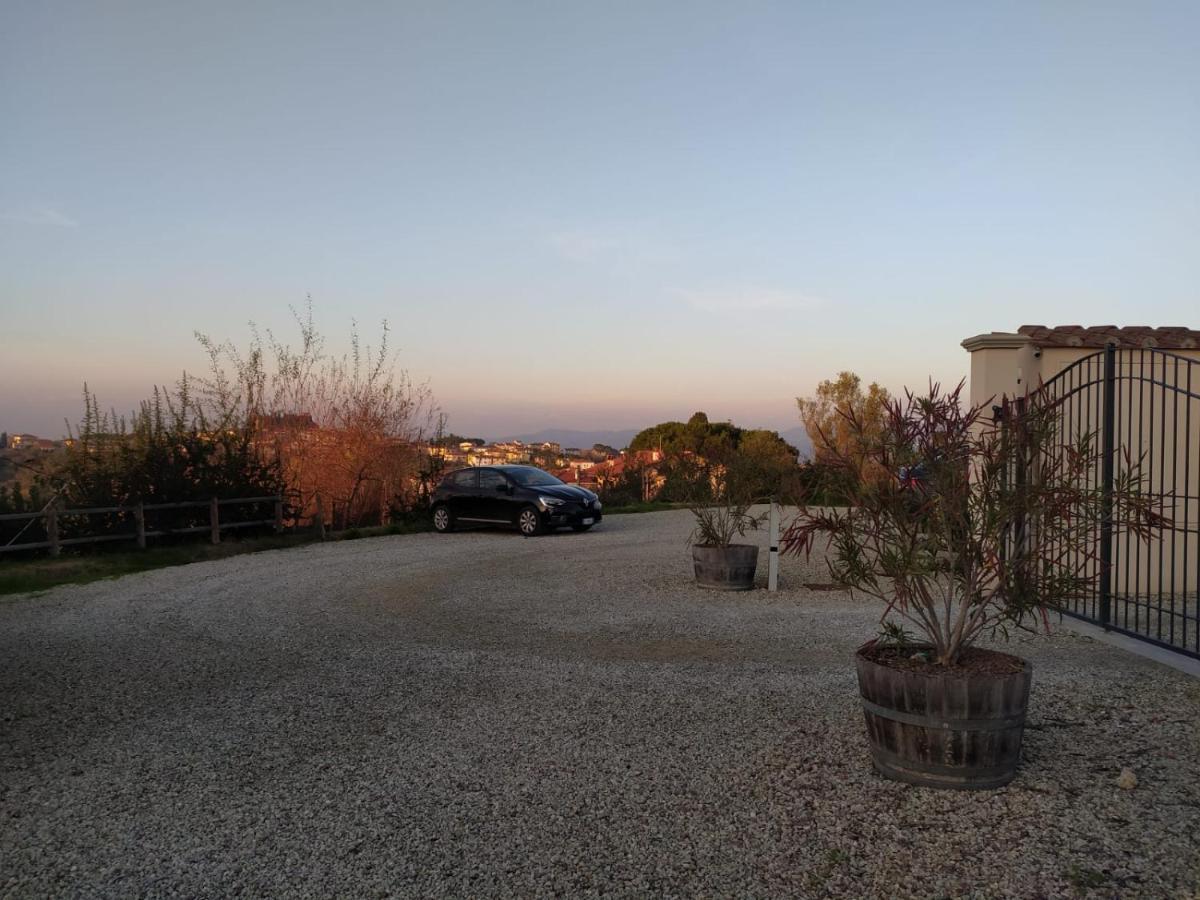 Agriturismo Villa Adimari 切雷托圭迪 外观 照片